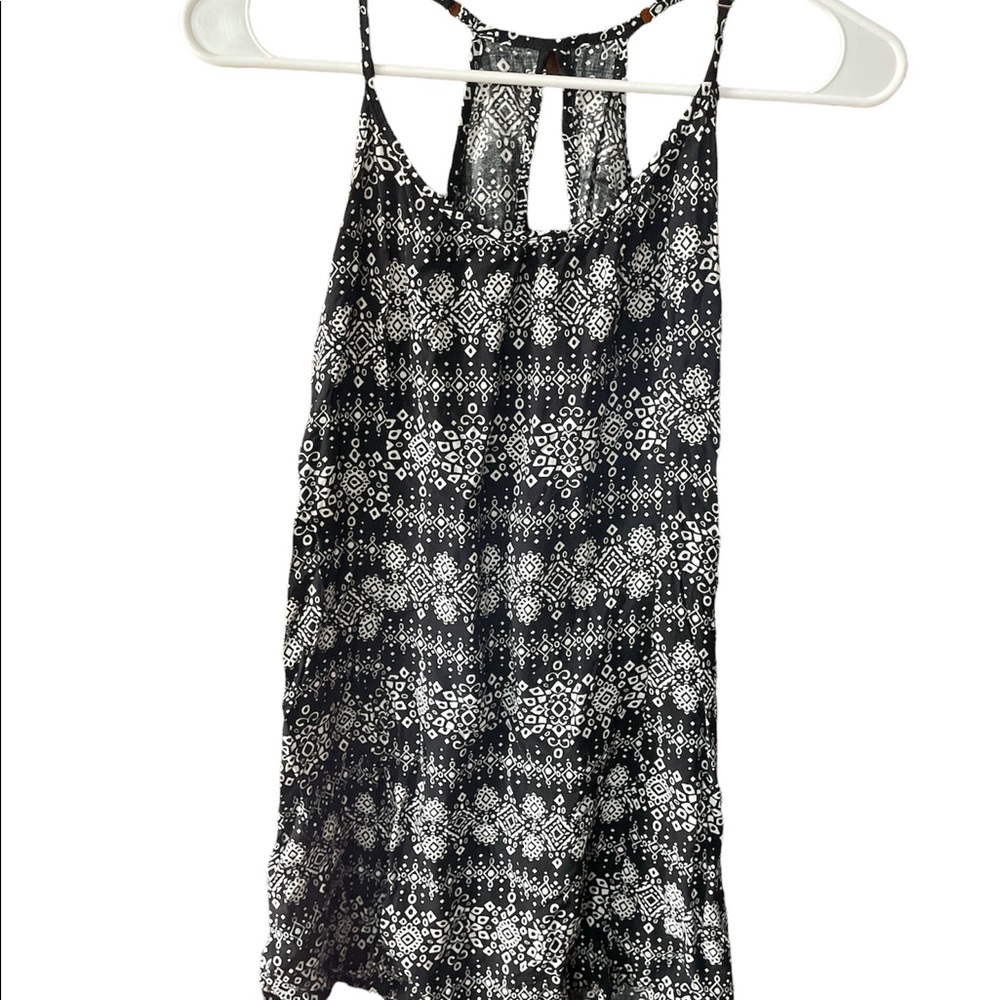Size S black and white mini dress (brand unknown 🙀)